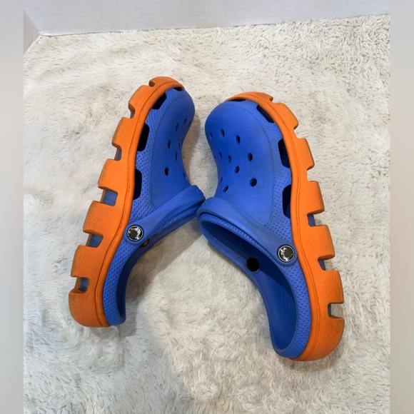 Unisex CROCS Duet Sports clogs in blue & orange
M10/W12 - Picture 6 of 8